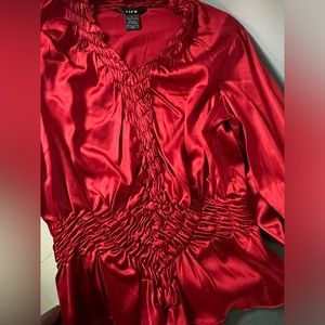 Vintage View red long sleeved blouse